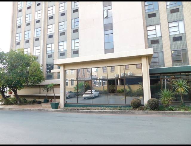 487M² OFFICE TO LET IN FERNDALE